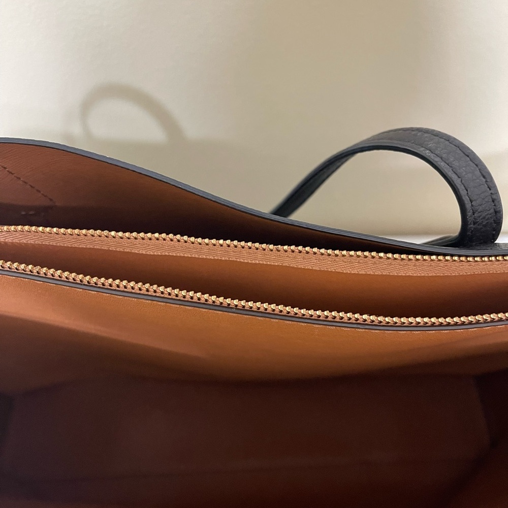 Tory Burch Perry Black Tote Bag with Red Accent - Picture 3 of 12